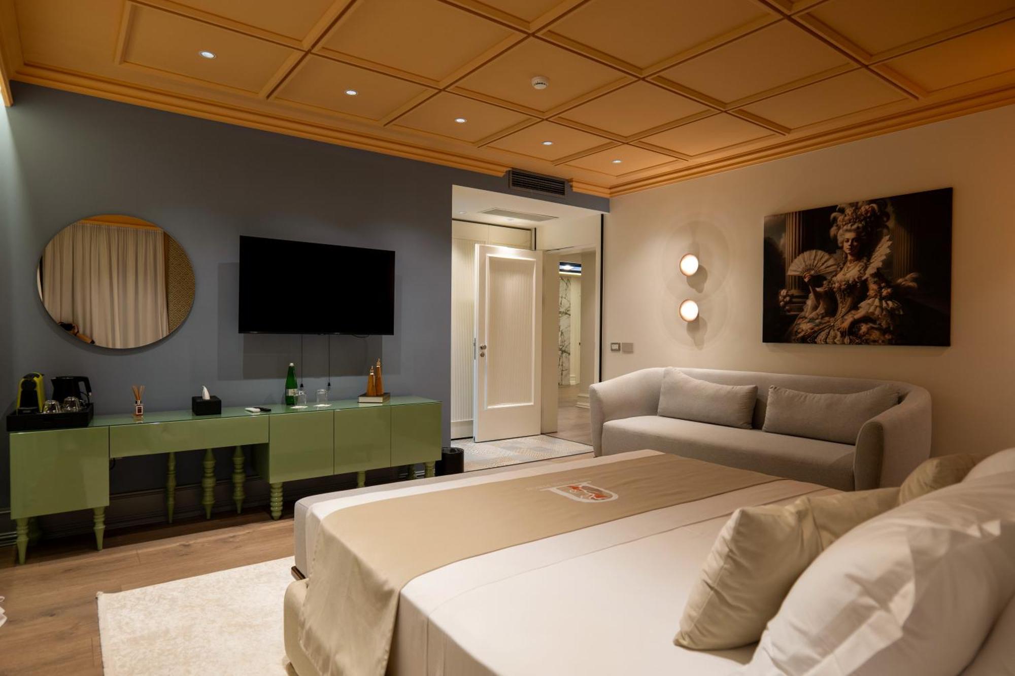 The Collector Hotel Boutique Sarandë エクステリア 写真
