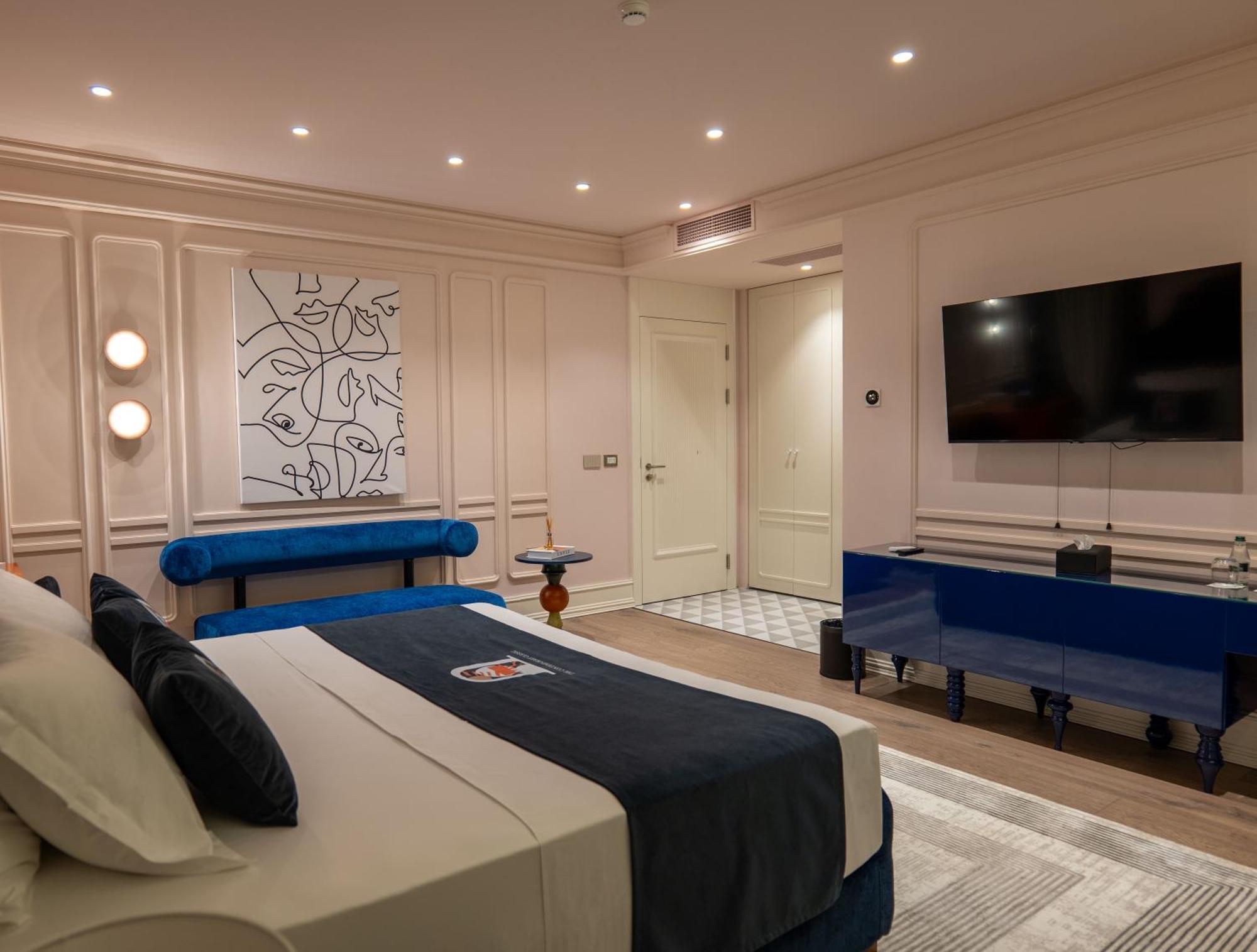 The Collector Hotel Boutique Sarandë エクステリア 写真