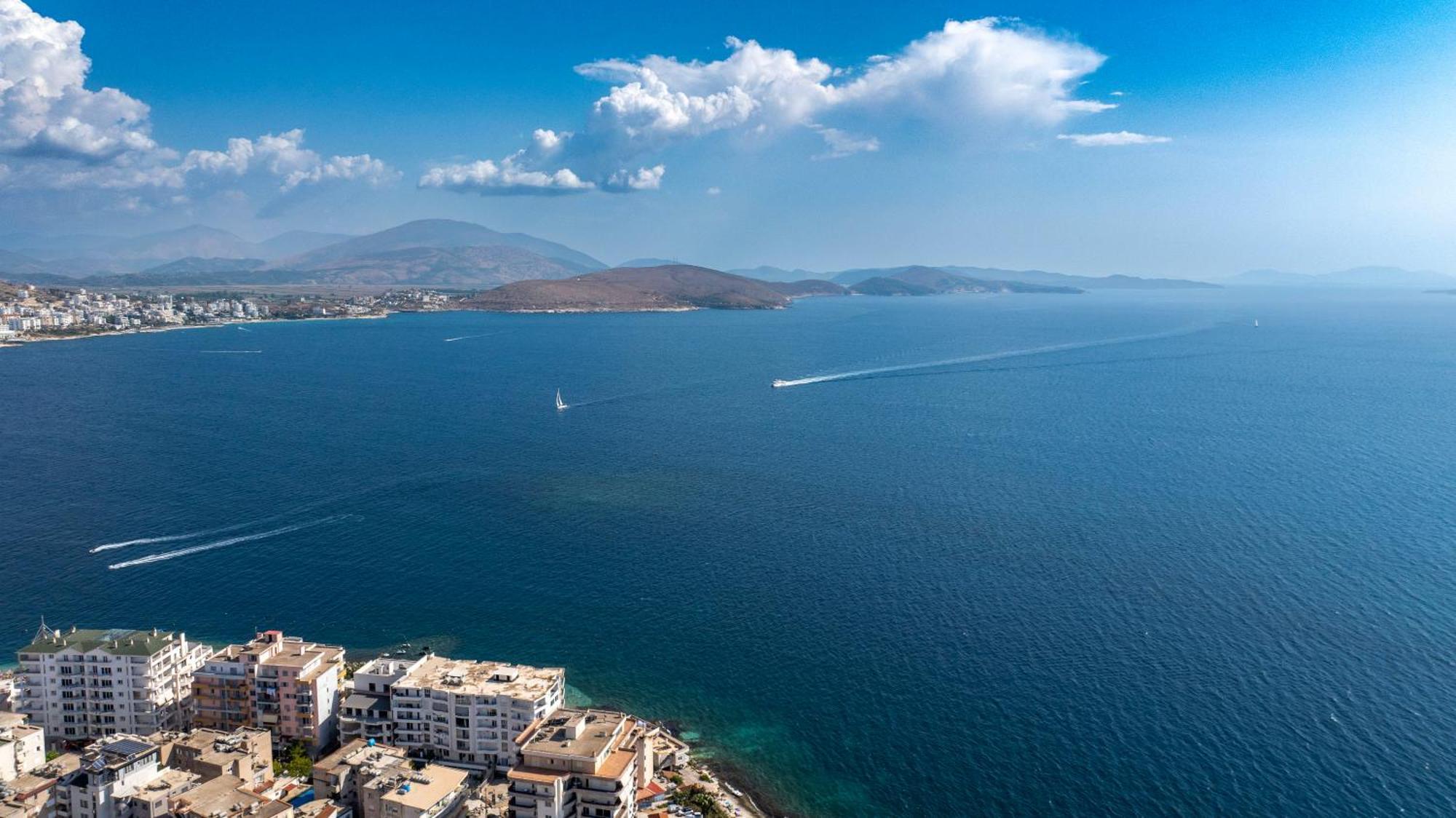 The Collector Hotel Boutique Sarandë エクステリア 写真