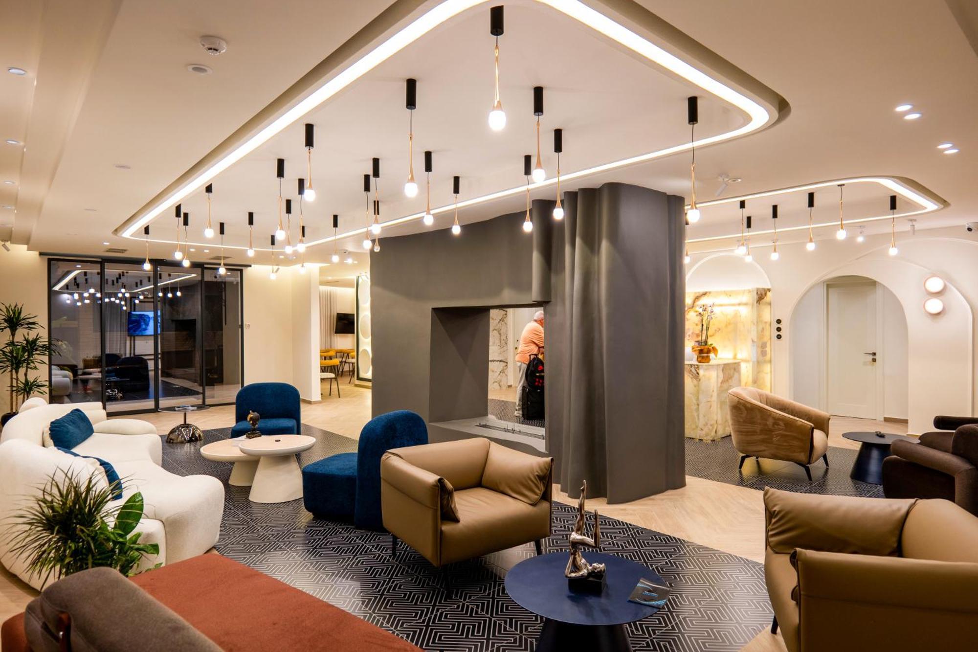 The Collector Hotel Boutique Sarandë エクステリア 写真